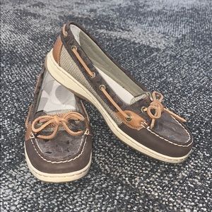 Sperry Topsiders
